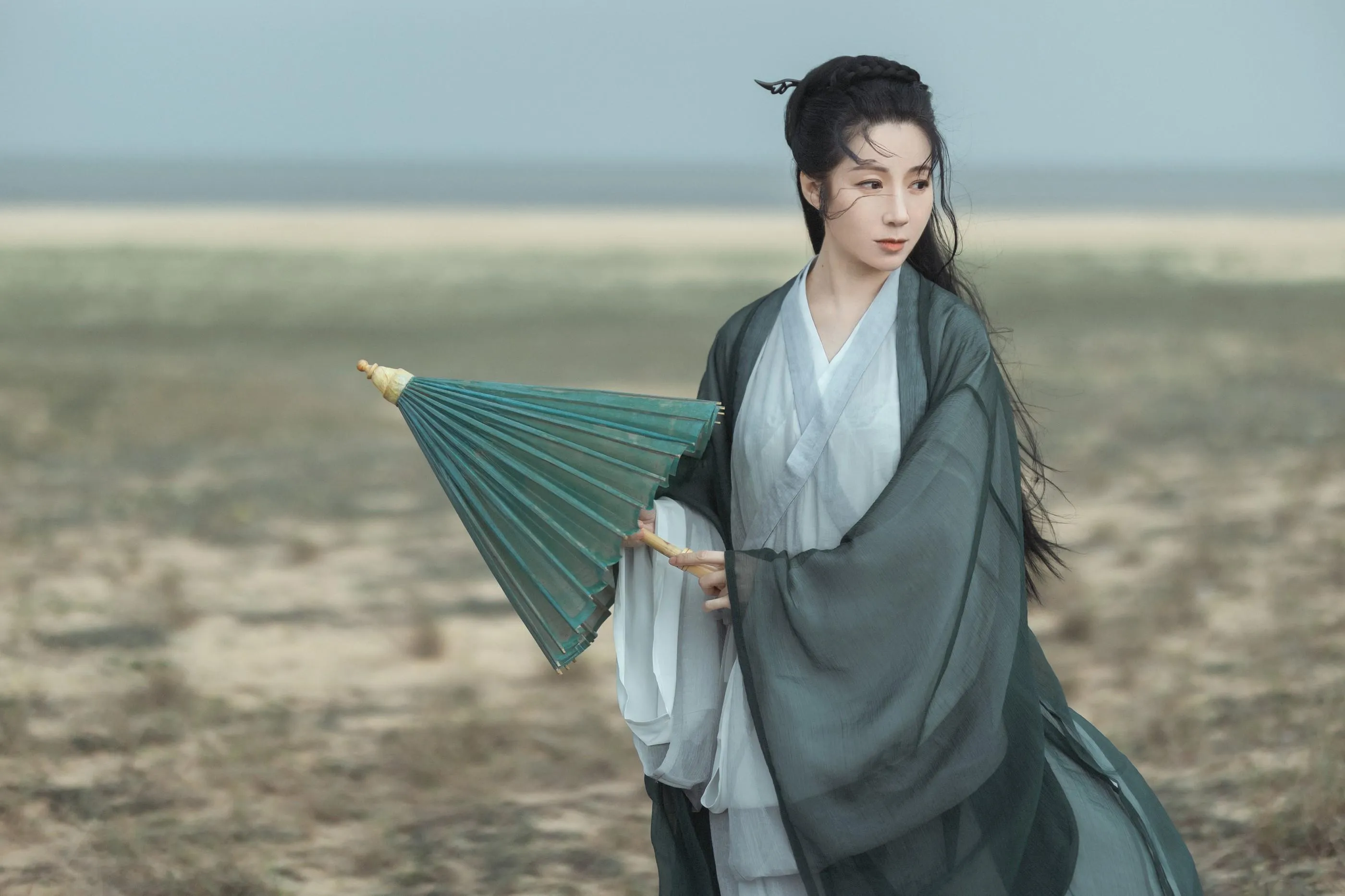 [YITUYU艺图语]2021.10.21 天涯倦客 何佳 [26P]插图3